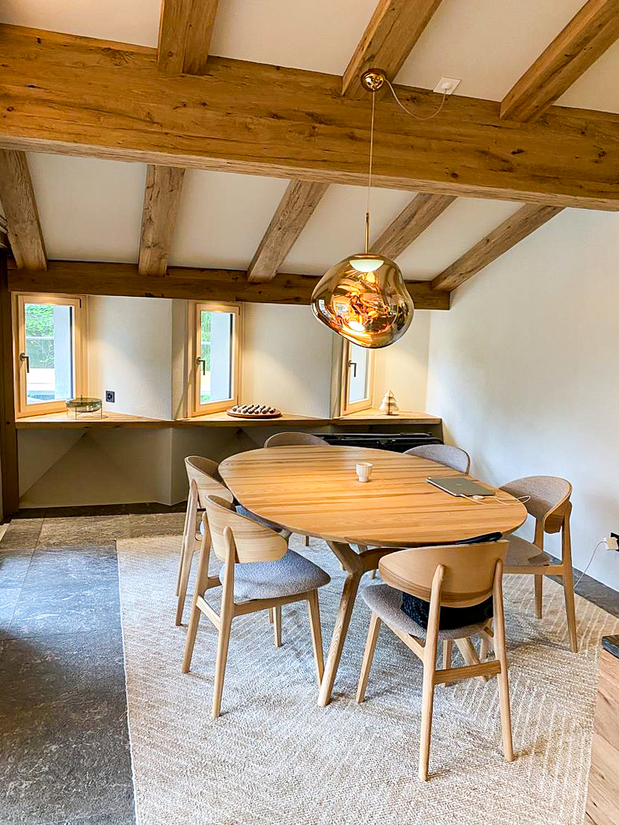 D48 - 5.5 Room Luxury Chalet